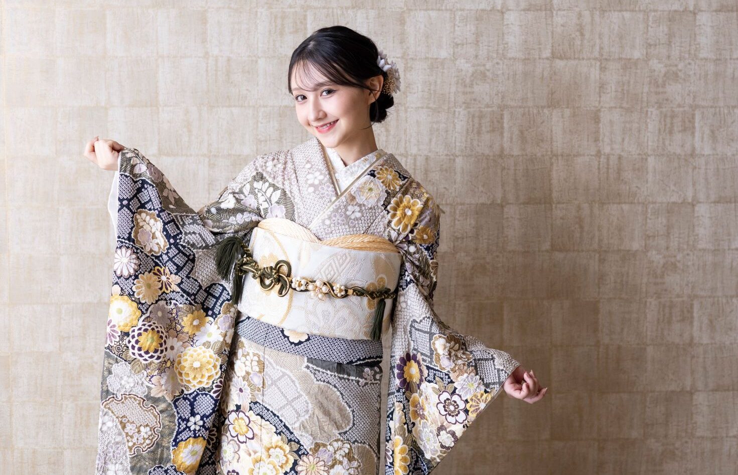 【青森店】振袖フェアのご案内♪